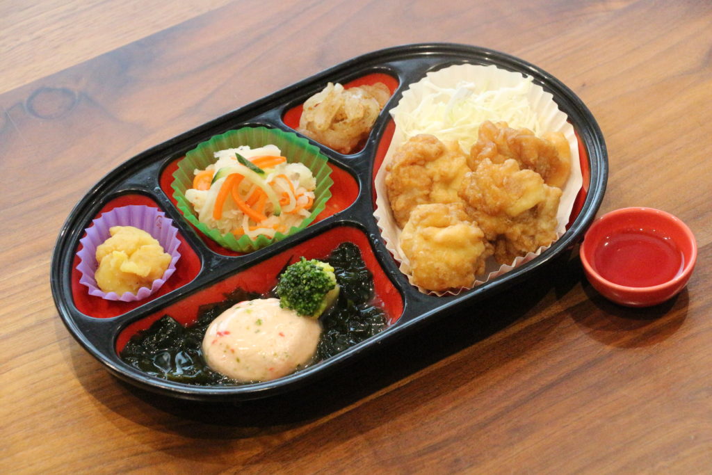 ヨシケイ宅配弁当｜楽彩膳｜1週間お試し受付中